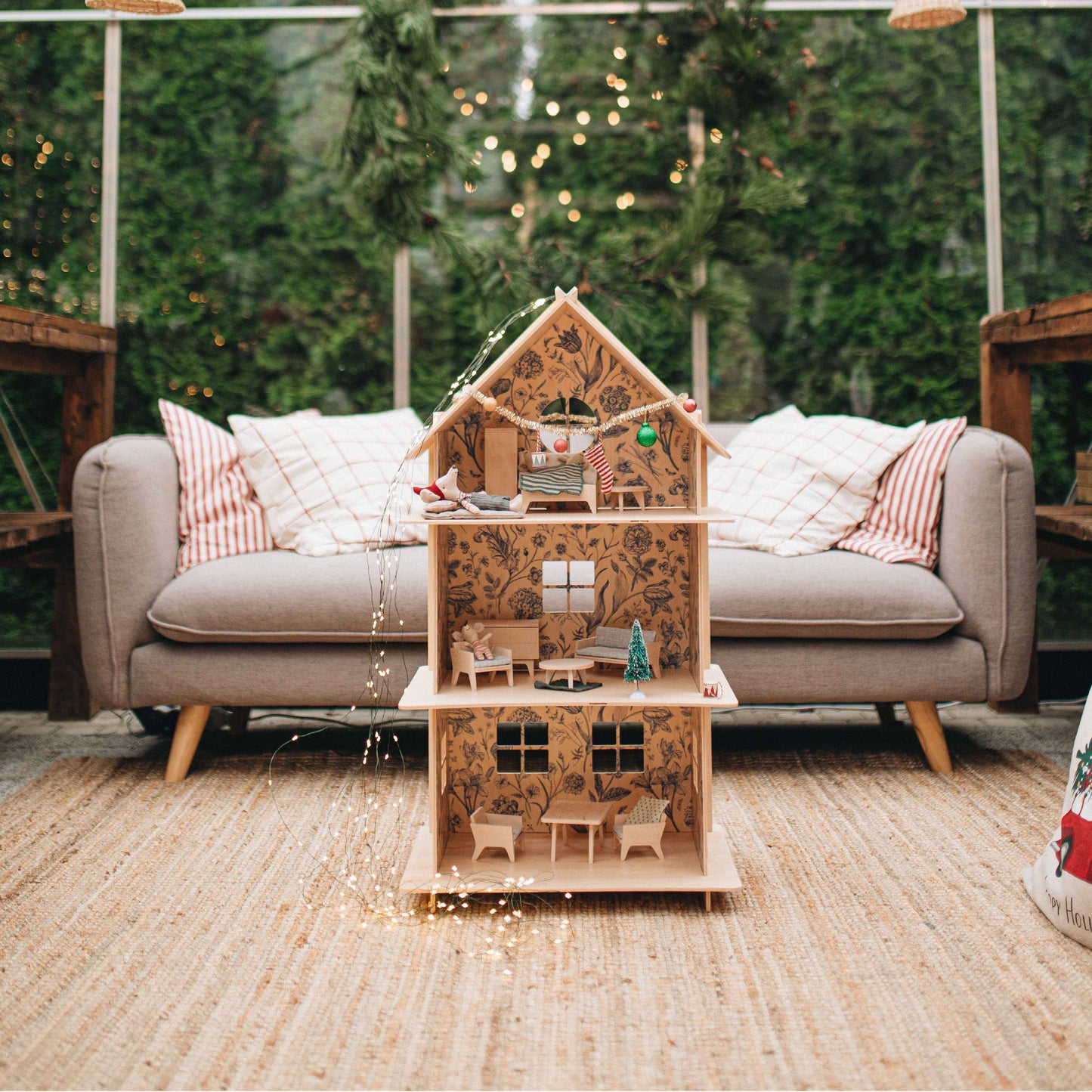 Three-story Wooden Dollhouse / Modern dollhouse