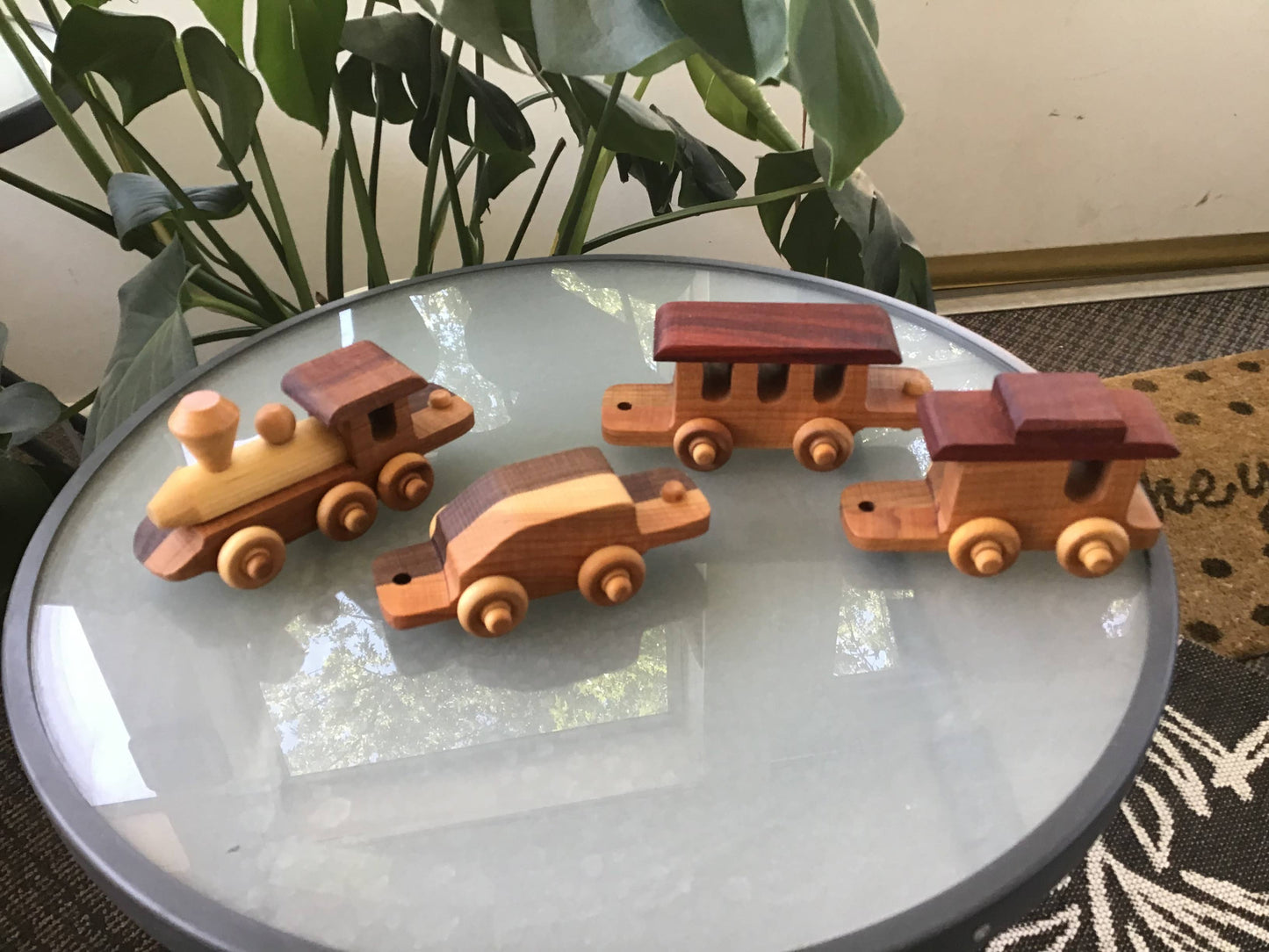 Wooden Mini Train Set for Kids with Four Cars