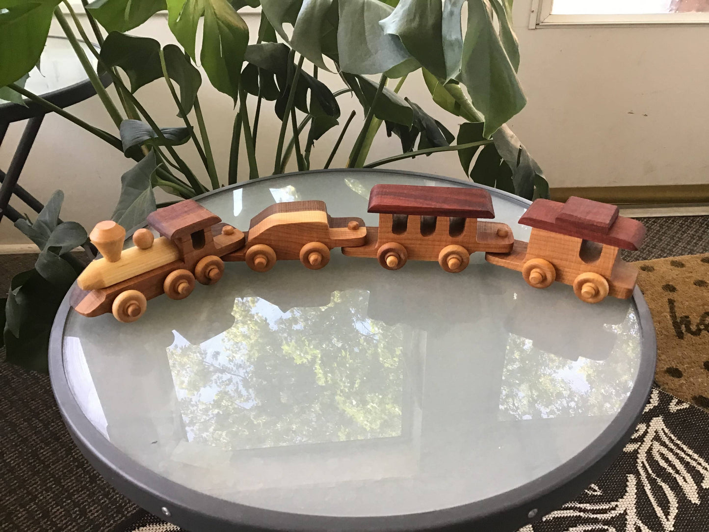 Wooden Mini Train Set for Kids with Four Cars